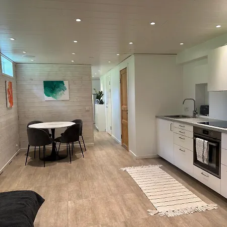 Egen Lagenhet I Apartment *