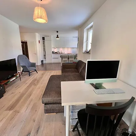 Apartment Great One Bedroom Flat Close To The City. *