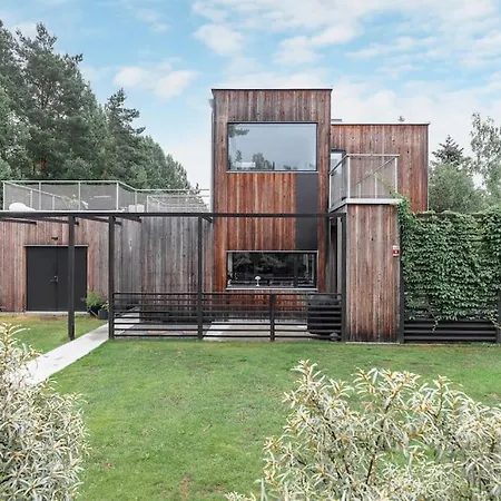 Swedish Elegance & Luxury *