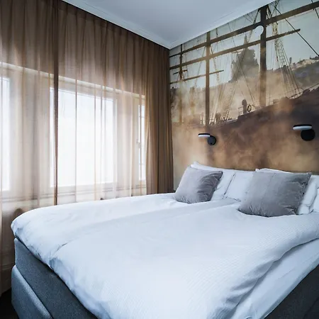 C Hotel