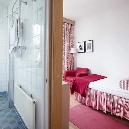 Wellington Hotel 4*