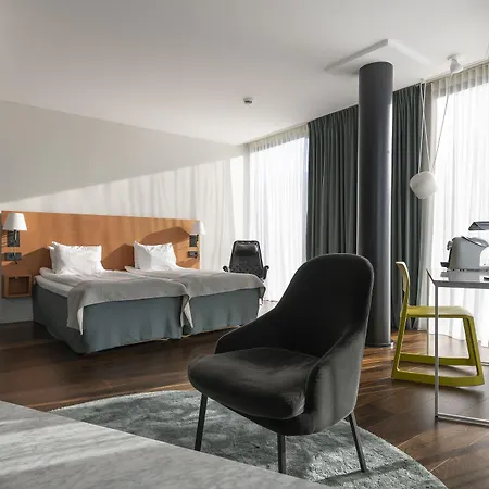 Hotel Quality Globe 4*