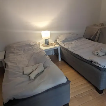 Large Stylish In Apartment *
