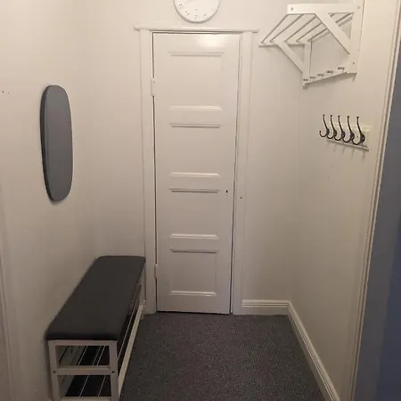 Large Stylish In Apartment
