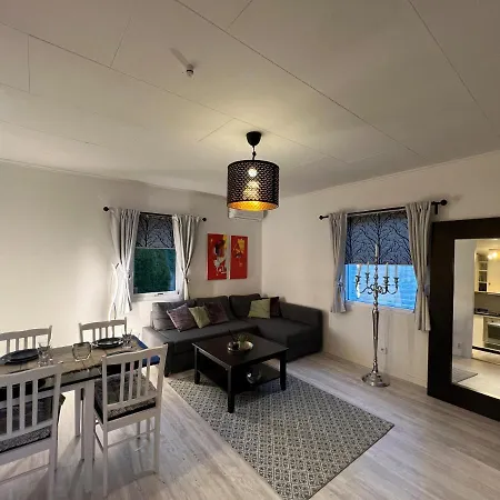 Apartment Fresh And Cozy Little House 45km In Taby Stockholm