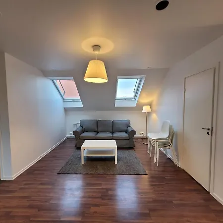 Apartment Sve102 *