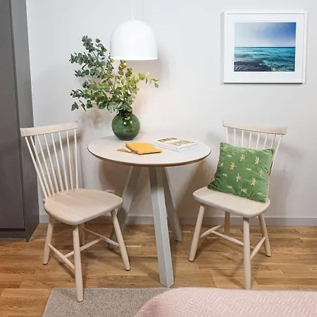 Biz Bromma Aparthotel 5*