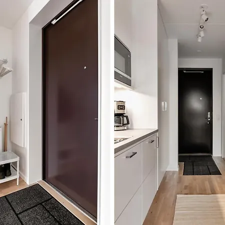 Cosy Urban In Apartment Stockholm