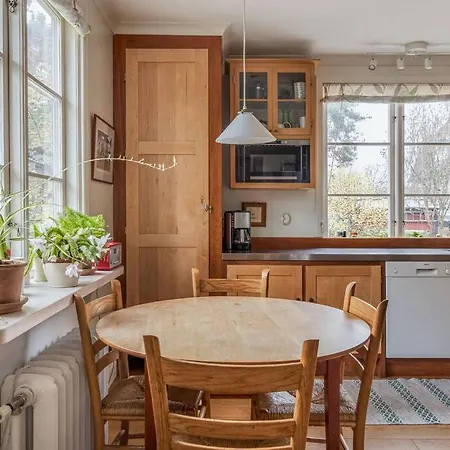 Charming House In Enskede Ville de Stockholm