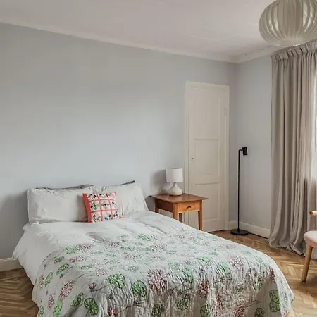 Charming House In Enskede *