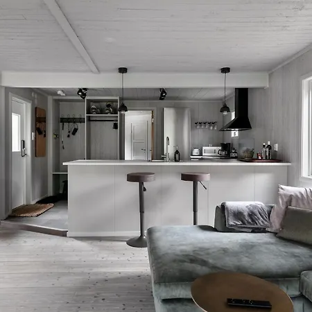 Luxury Family Near The Water For Eight People Stockholm