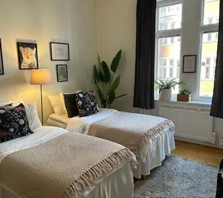 Loft Haven 3 Beds In A 1- Bedroom Gem - 917 Apartment *
