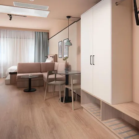 Sky Apartments, 3*