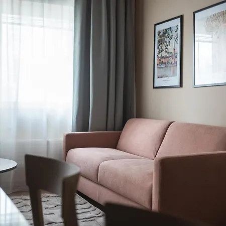 Sky Apartments, Hotel