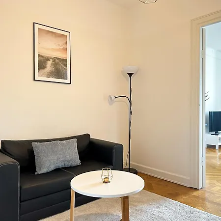 Sveavaegen Apartment Stockholm