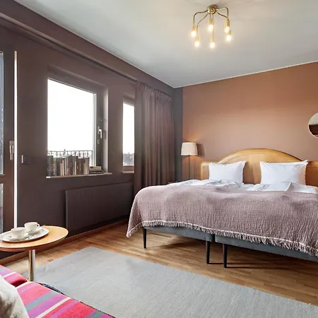 Mornington Hotel 4*