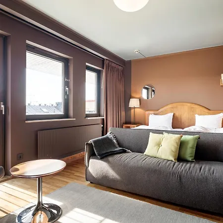Mornington Hotel