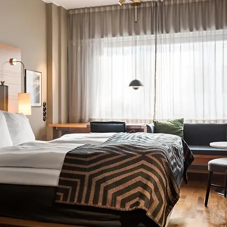 Hotel Mornington 4*