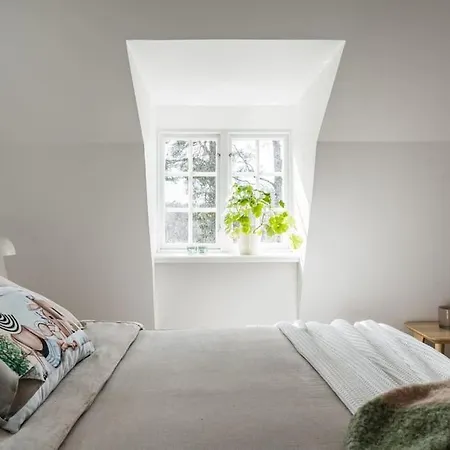 Villa Lyxigt Hus I Med Bastu Och Sjoeutsikt