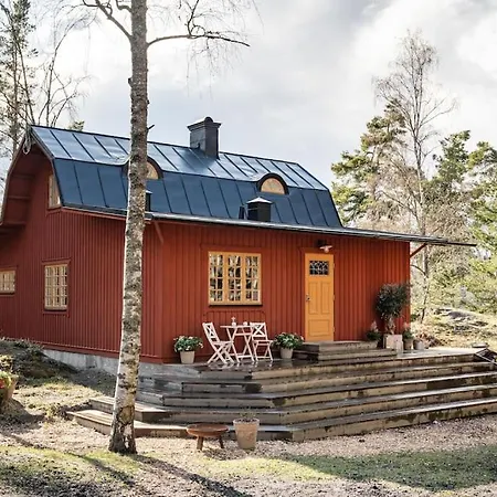 Lyxigt Hus I Med Bastu Och Sjoeutsikt