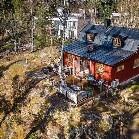 Lyxigt Hus I Med Bastu Och Sjoeutsikt *