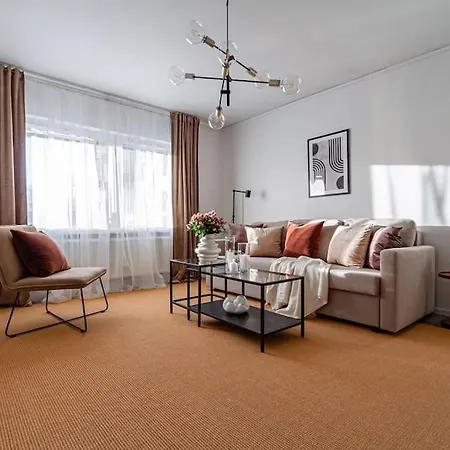 Charming In Sodermalm Apartment