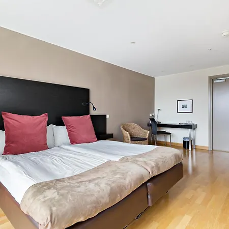 Western Business Park Hotel