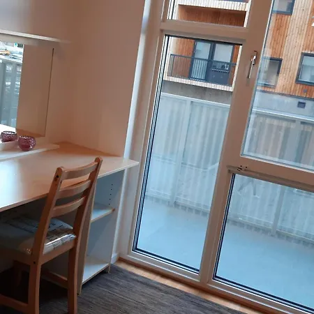Private In Shared Lovely, Amazing, Modern +garden +bbq Homestay Stockholm