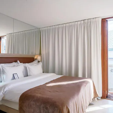 Hotel Berns, Historical Boutique Hotel&house Of Entertainment Since 1863