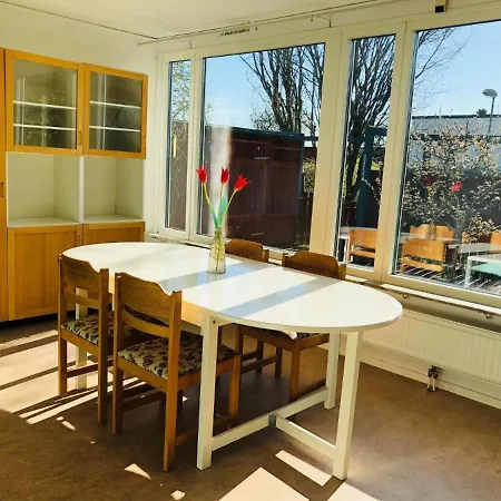 Stays-private In A Near For Families/individuals *