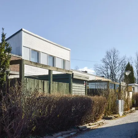 Apartment 2 Bedroom Amazing In Skaerholmen