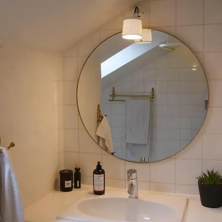 Spacious Penthouse Close To Center Lägenhet Stockholm
