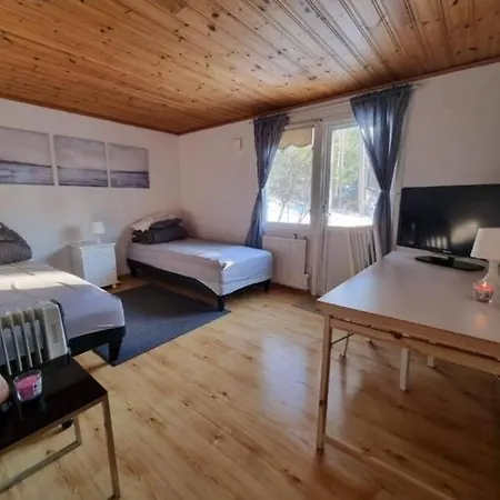 Private Lake Cabin * Stockholm