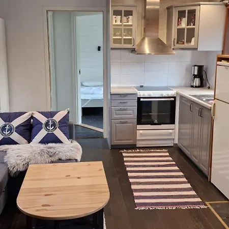 Moeja I Stockholms Skaergard *