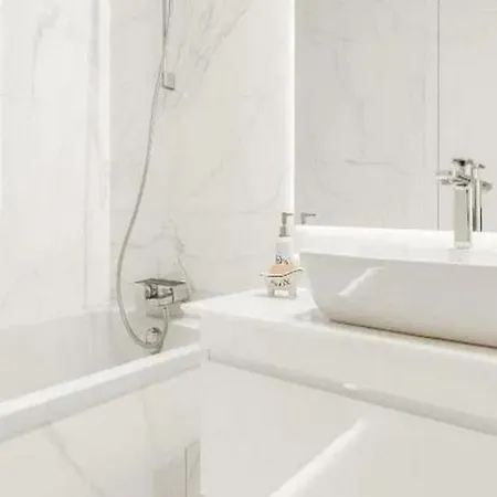 Turegatan Class Apartment *