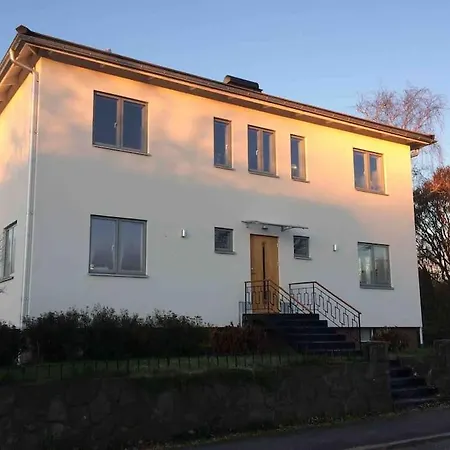 Spacious House Close To Nature And City. Villa *