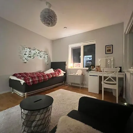 Villa Spacious House Close To Nature And City. *