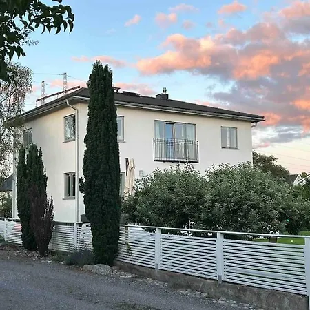 Spacious House Close To Nature And City. Stockholm