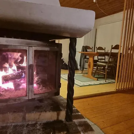 Willa Private Lake Cabin *