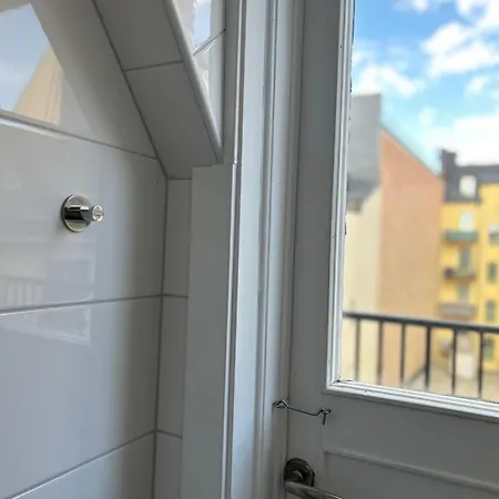 酒店 Unique Jungfrugatan 4*