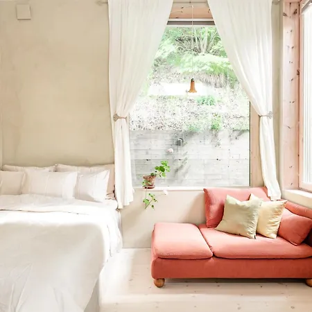 Lodge Beautiful Luxury Family Surrounded By Nature And Water And Only 15 Minutes From Center