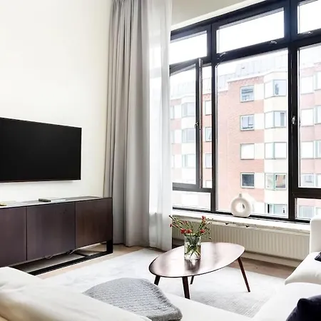 5-room 120 Sqm 3 Bedrooms 2 Bathrooms For 6 Person Stockholm