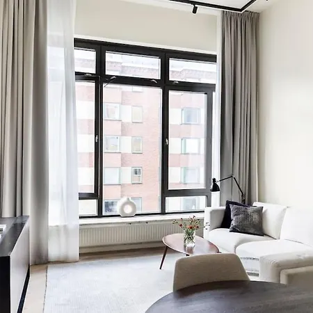 5-room 120 Sqm 3 Bedrooms 2 Bathrooms For 6 Person Apartment *