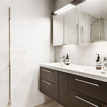 5-room 120 Sqm 3 Bedrooms 2 Bathrooms For 6 Person