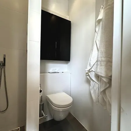 Mysig Pa Strandvaegen Apartment *