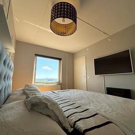 Lägenhet Duplex Med Tva Balkonger Stockholm