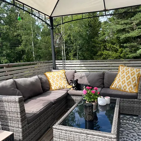 Ingaroe Brudbergsvaegen 17 Holiday home