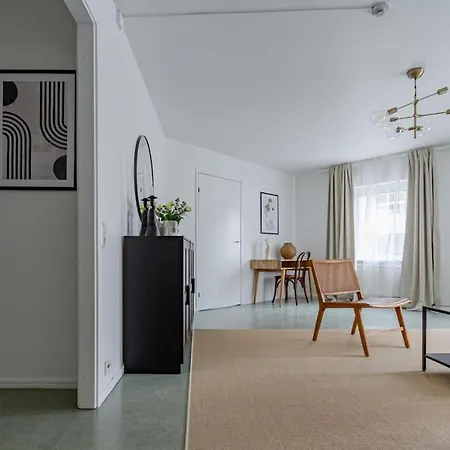 Apartment Newly Furnished Cozy Retreat For 6 In Sodermalm