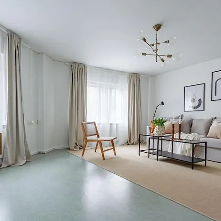 Apartment Newly Furnished Cozy Retreat For 6 In Sodermalm *