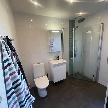 Nice 4 Bedrooms House In Holiday home